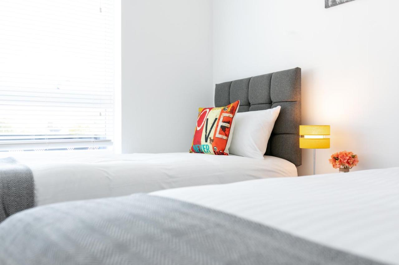 Skyvillion - Olympic View London Stratford Apartment Exterior photo